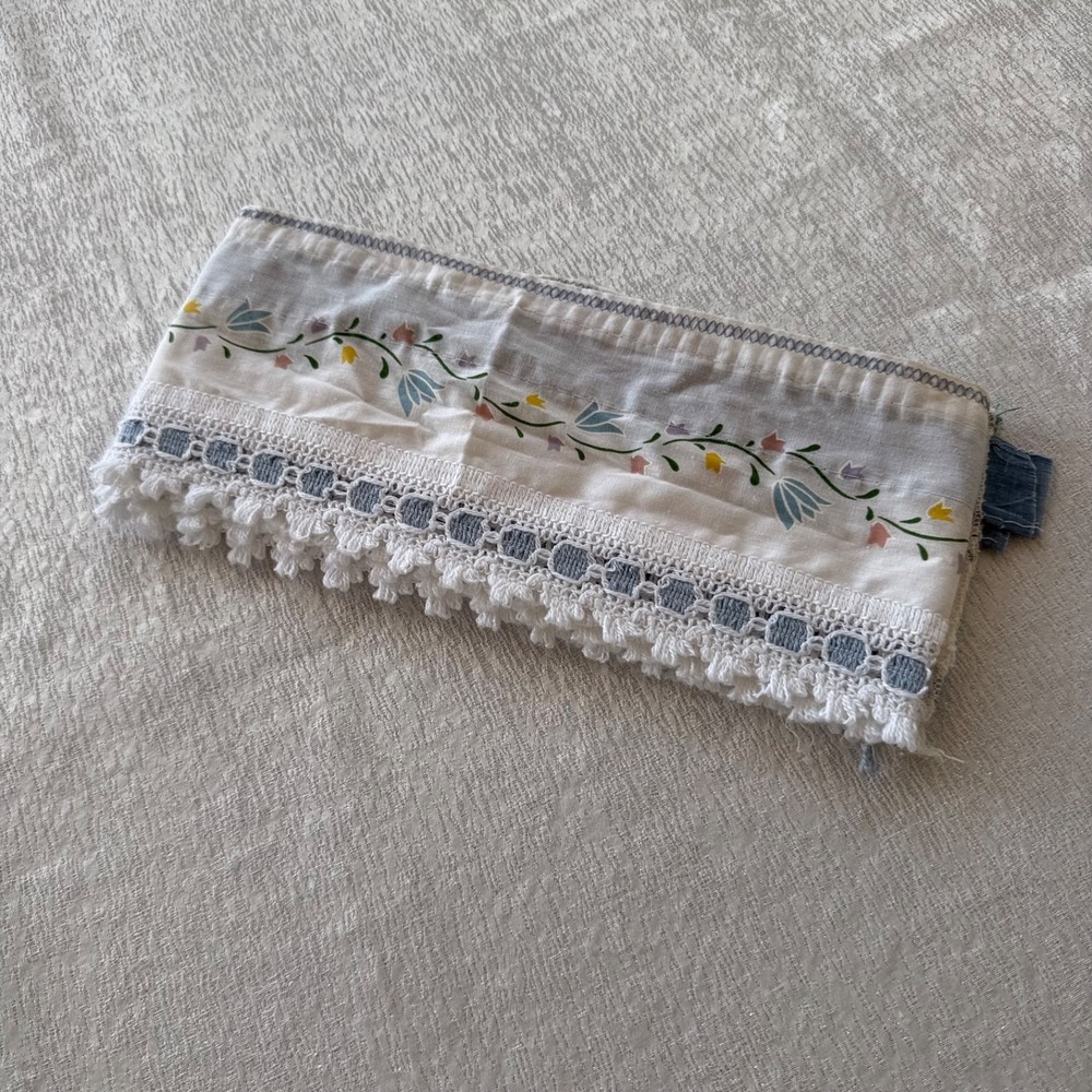 2pc Vintage‎ Floral Curtain Valance Panels 51x5 Blue Lace Cottagecore Farmhouse